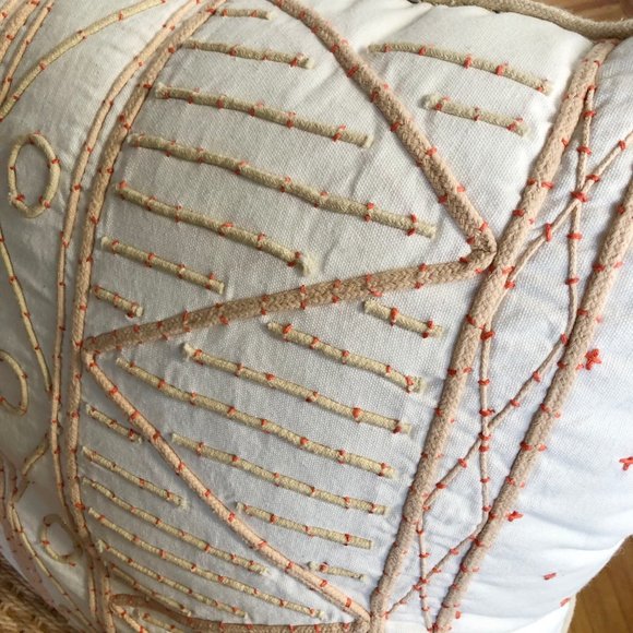 NWT Anthropologie pillow cream and navy - 22 x 22 - Picture 4 of 6